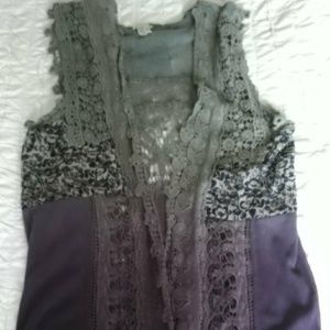 Women's lace vest